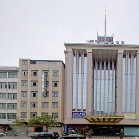 Starway Hotel Guangzhou Xintang Branch 외부 사진